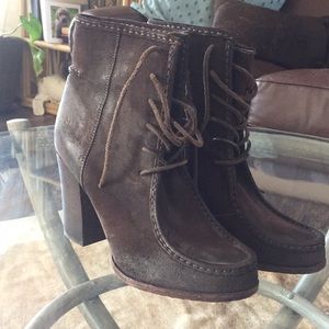 Frye Parker Short Boots/ Booties Size 8.5
